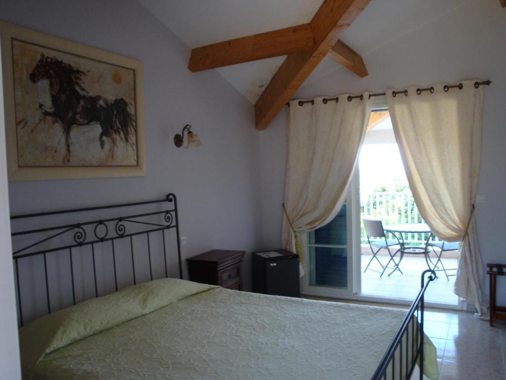 Hotel Camparellu Galeria  Exterior photo